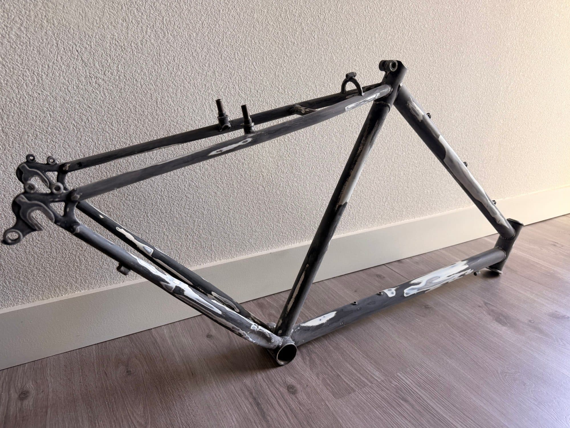 Iters 001 — Poncage — 1